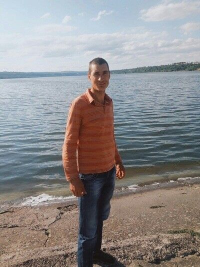  ,   Vasile, 42 ,   ,   , c 