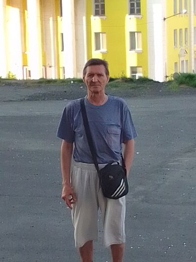  ,   Sascha, 63 ,   ,   