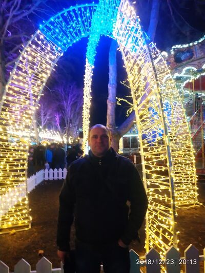  ,   Alexandr, 48 ,   ,   , c , 