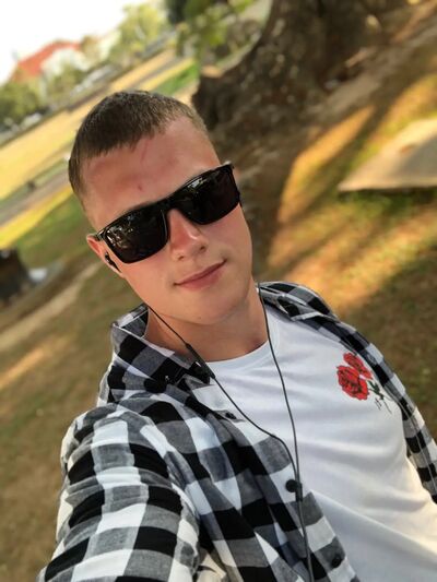  ,   Alexander, 28 ,   ,   , c , 