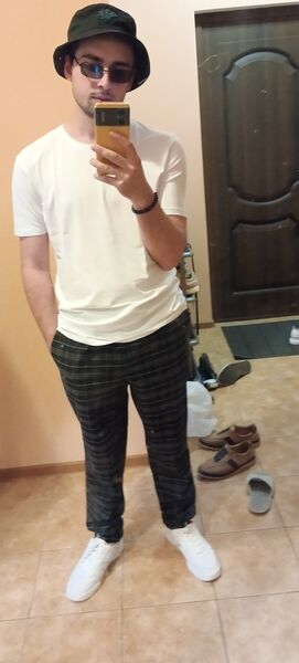  -,   , 22 ,   