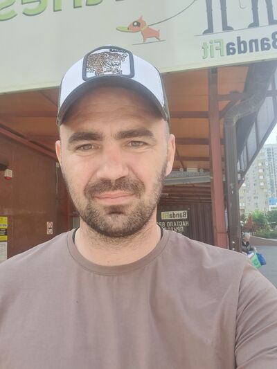  ,   Slava, 37 ,   ,   , c , 