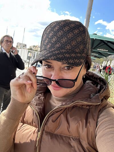  ,   Vera, 35 ,   ,   , c 