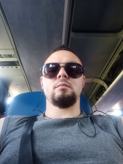  ,   Alex, 31 ,   ,   