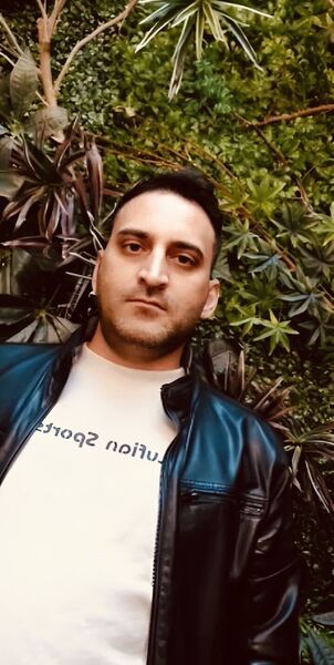  ,   Sezer, 39 ,   ,   