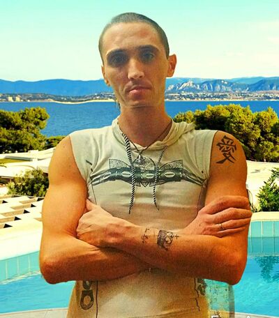  ,   Viacheslav, 44 ,   ,   , c 