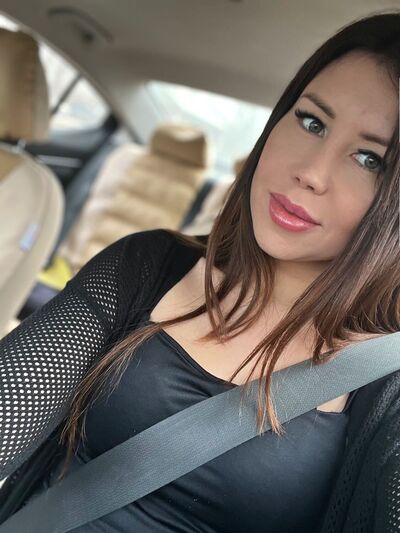  ,   Ella, 33 ,   ,   
