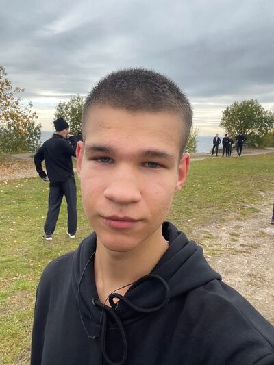  -,   , 22 ,   ,   