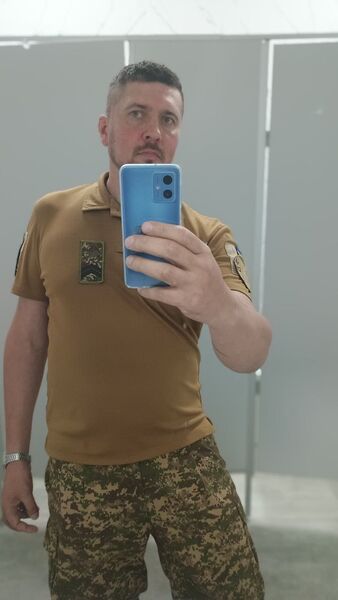  ,   Denys, 44 ,   ,   