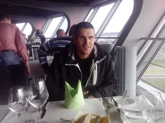  -,   Andrei, 44 ,   