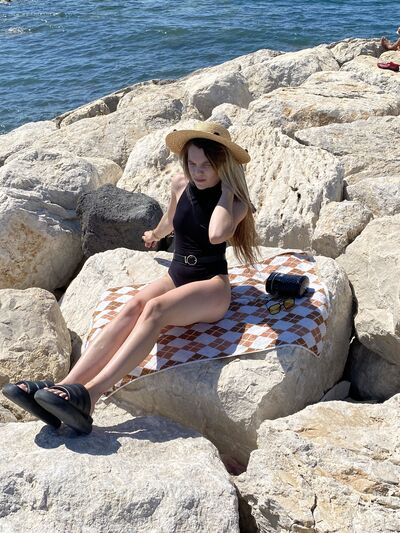  Giugliano in Campania,   Valentina, 24 ,   ,   
