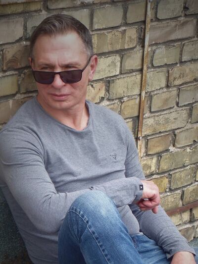  ,   Edik, 58 ,   ,   