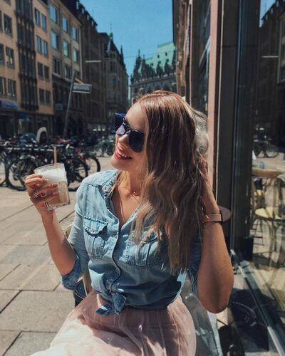  Frankfurt am Main,   , 35 ,   c 