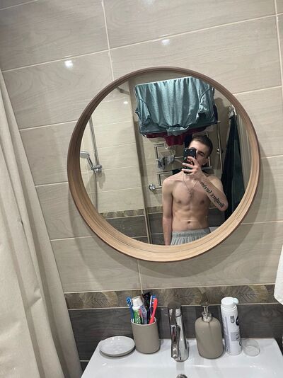  ,   Daniil, 25 ,   ,   