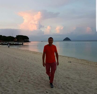  ,   Victor, 60 ,   