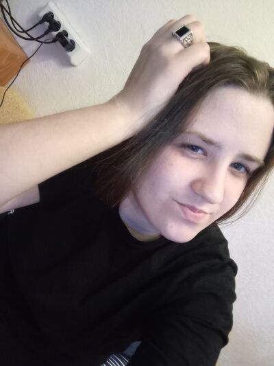  ,   Nadezhda, 26 ,   ,   