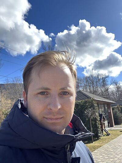  ,   Sasha, 41 ,   ,   , 