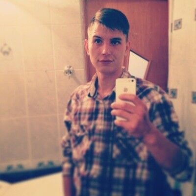 ,   Artyr, 33 ,   