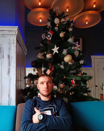  ,   Vladimir, 36 ,   ,   