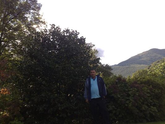  ,   Azer, 49 ,   ,   , c 