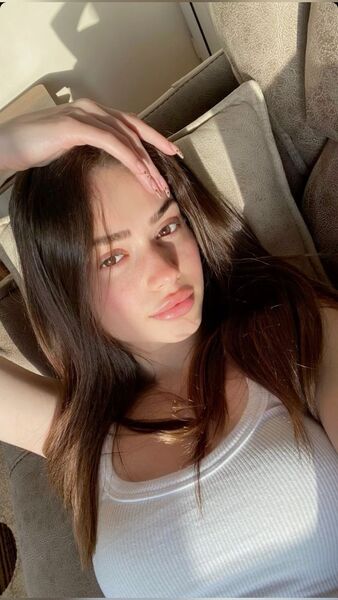  ,   Rebeca, 22 ,   ,   