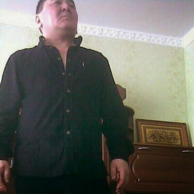  ,   Sasha, 62 ,   