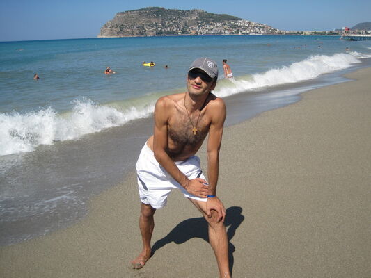  ,   Paata, 49 ,   