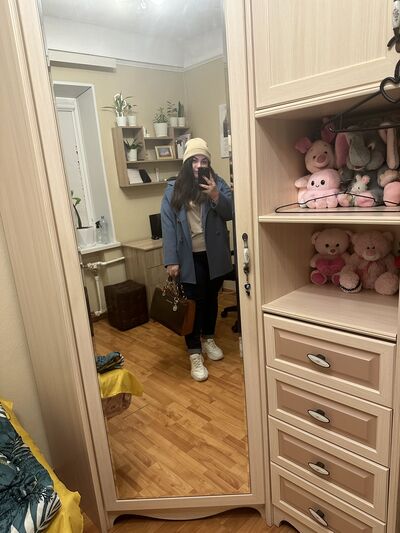  --,   , 28 ,   c 