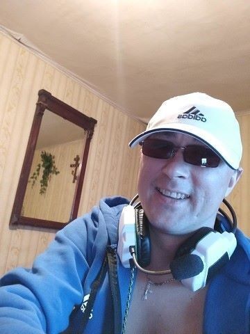  ,   Oleg, 41 ,   ,   , c 