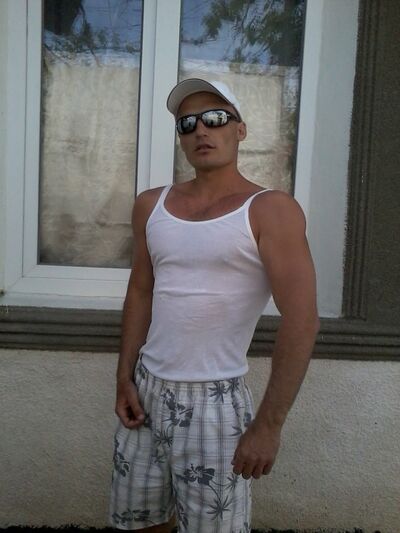  ,   Alex, 41 ,   ,   , c 