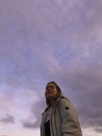  -,   , 23 ,   
