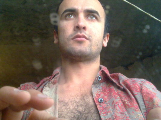  -,   Ali, 37 ,   ,   , c 