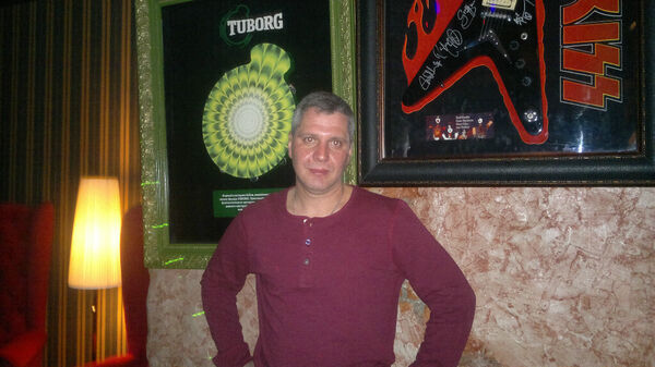  ,   Makswel, 51 ,   ,   , c , 