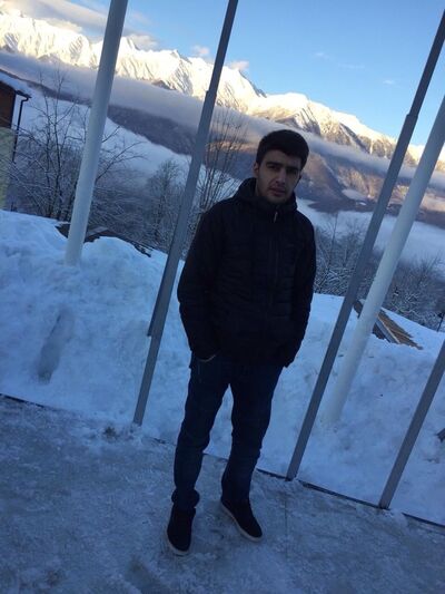  ,   Apeh, 32 ,   