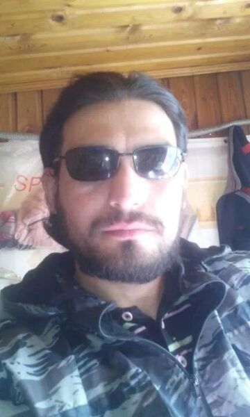  ,   Baha, 35 ,   ,   