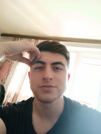  ,   Georgy, 27 ,   ,   