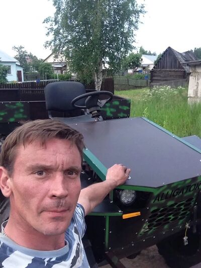  ,   Alexey, 42 ,   c 