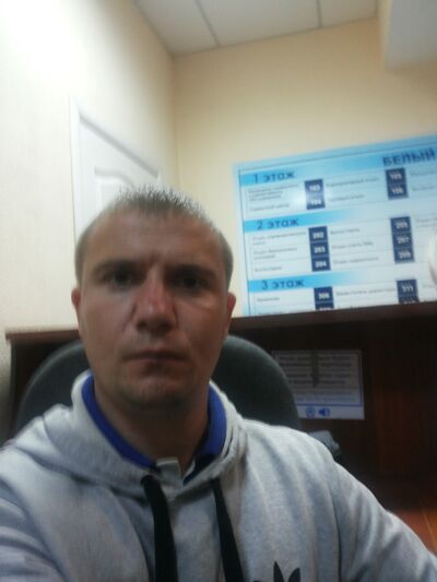  ,   Dima, 37 ,  
