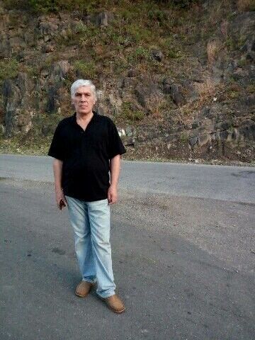  24326657  Koba, 61 ,    