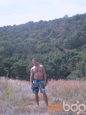  ,   Simon G, 37 ,     , c 