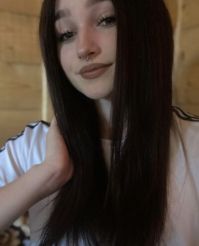  ,   Sofisha, 23 ,   ,   