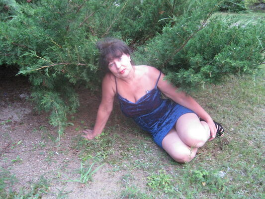  ,   Maria, 60 ,  
