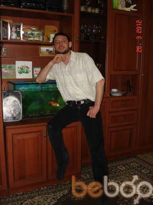  ,   Gantin, 42 ,  