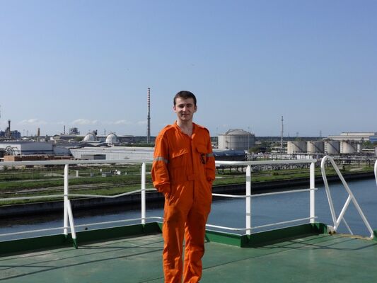  ,   Vadymseamen, 33 ,   ,   , c 