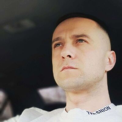  ,   Denis, 32 ,   ,   