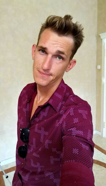 ,   Daniel, 32 ,   ,   , c , 