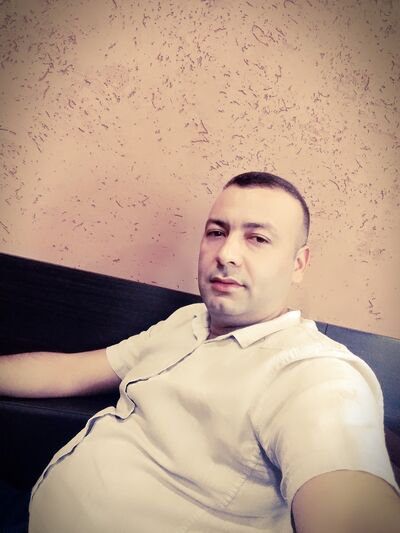  Abbots Langley,   , 35 ,   ,   , c 