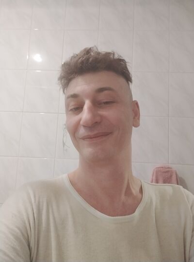  ,   Alexander, 39 ,   ,   , c 