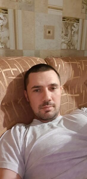  ,   Mikh, 36 ,   ,   