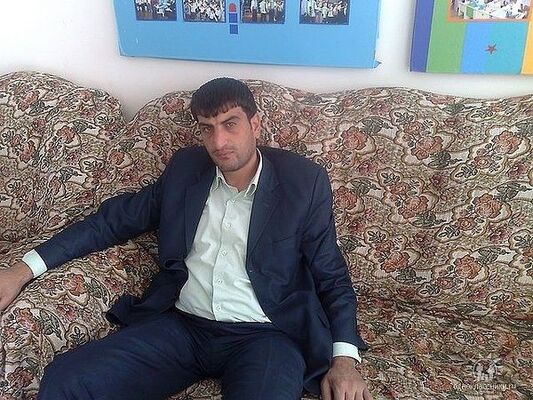  ,   Rauf, 46 ,   